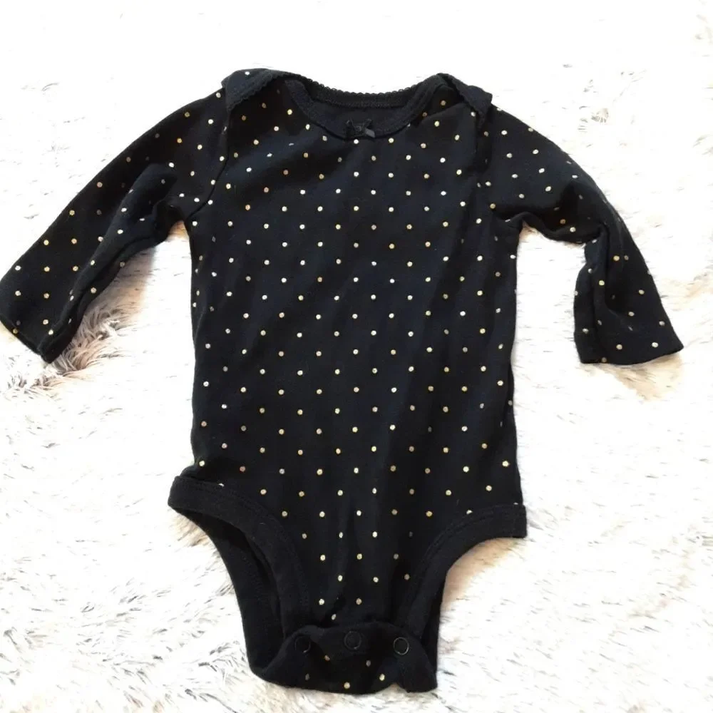 Carter's Onesies Polka Dot Embroidered Set of‎ 2 size 3 mos